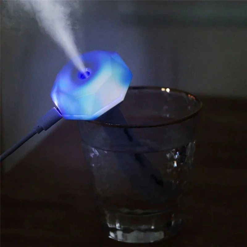 AC39-Aroma Mist Maker  Ultrasound Mini USB Humidifiers Air Diffuser Car Home Purifier With Romantic LED Lamp