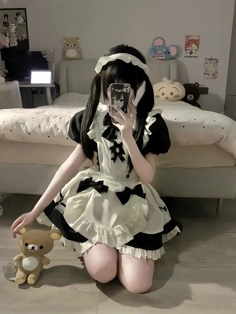 

Elegant, fashionable, cute and sweet servant dress