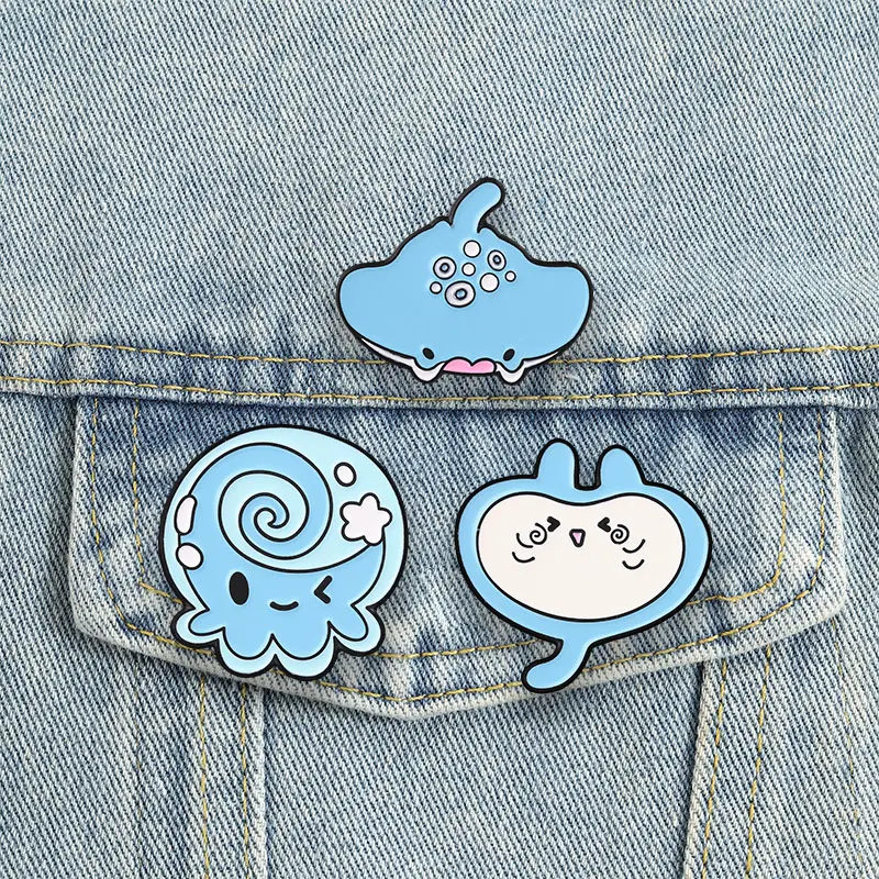 Blue Marine Creature Badges Cute Octopus Blob Monster Manta Ray Enamel Pin Cartoon Cute Sea Animal Brooch Accessories
