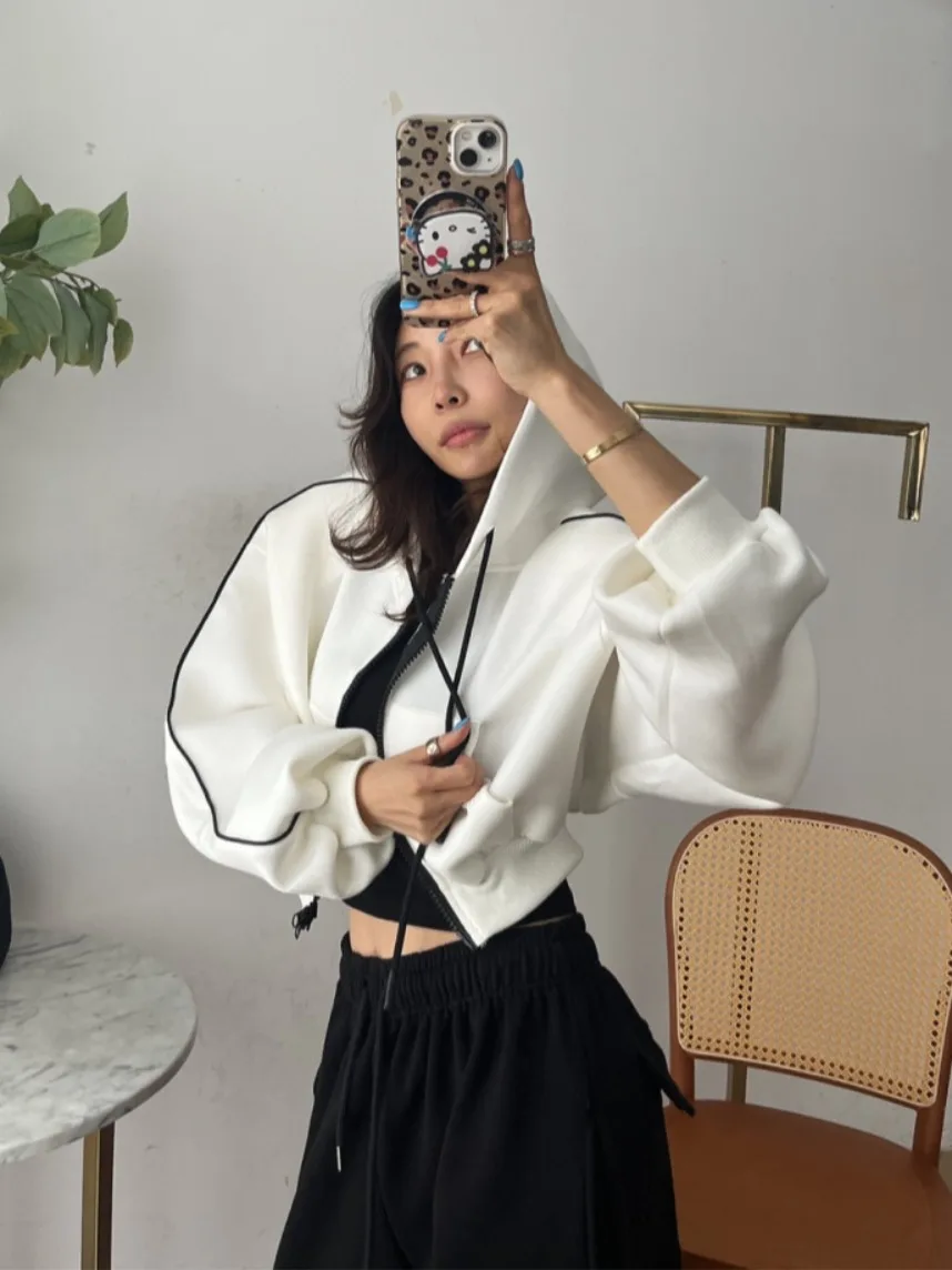 

Стильная повседневная толстовка-худи для женщин: универсальный простой спортивный топ для всех сезонов, уличной моды, образов для кампуса и путешествий