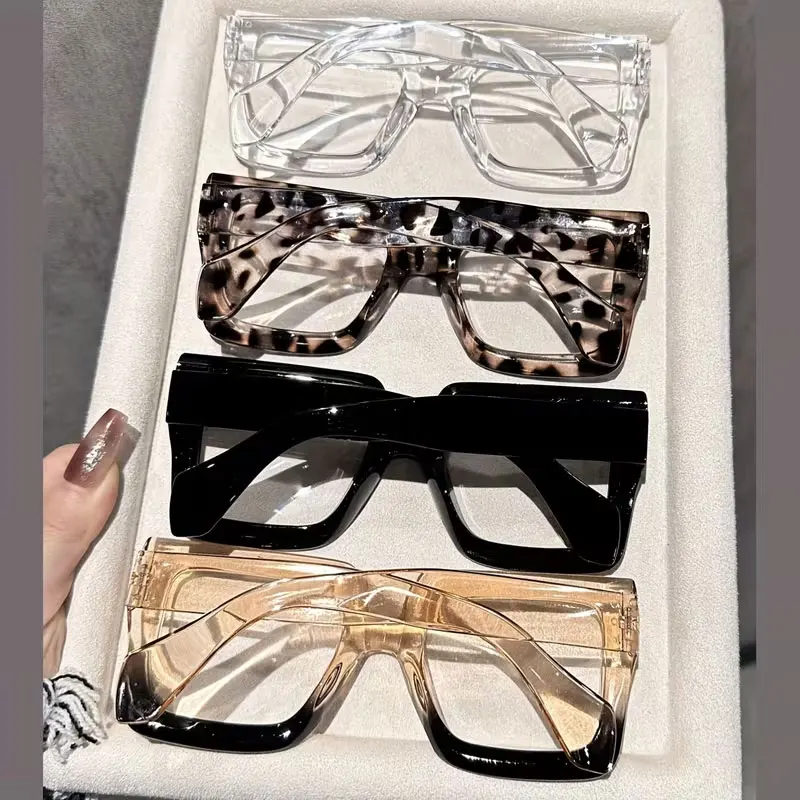 4-Pack of Stylish Classic Square-Frame Anti-Blue Light Reading Glasses, Fashionable Trendy Eyewear, an Excellent Gift for Family and Friends, Perfect for Reading, Office Work, Sewing, and Fine Detail Work