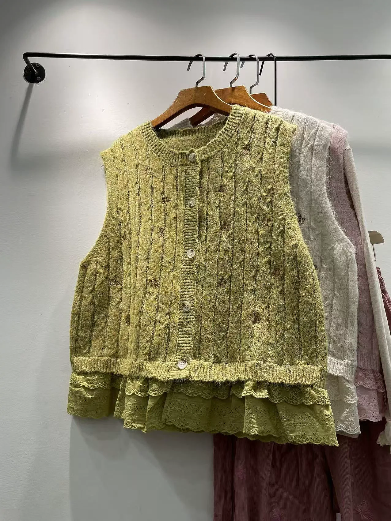 

2026 стиль Mori для девочек, розовый, бежевый, зеленый кружевной лоскутный свитер, кардиган для женщин, милый свитер, жилет, женская зимняя одежда