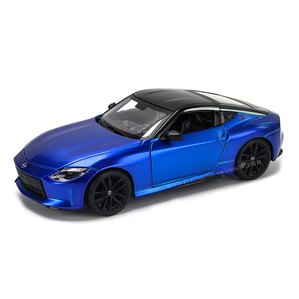 

Maisto 1:24 New style 2023 Nissan Z Highly-detailed die-cast precision model car Model collection gift