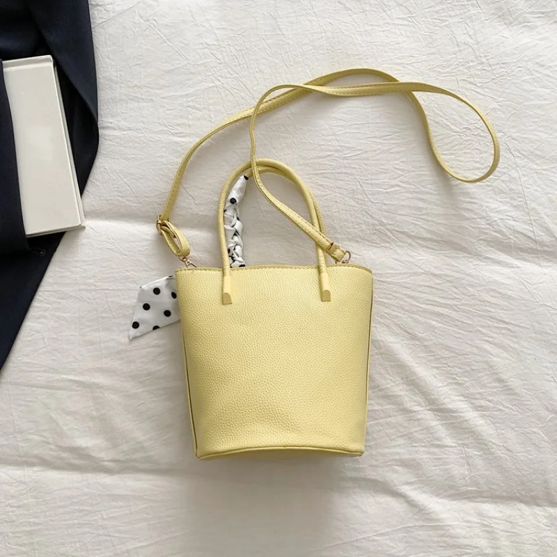 

Luxury Brand Fashionable Leather Women's Shoulder Bag Elegant Famous Paris Stylish Trim Vintage Daily Bag​