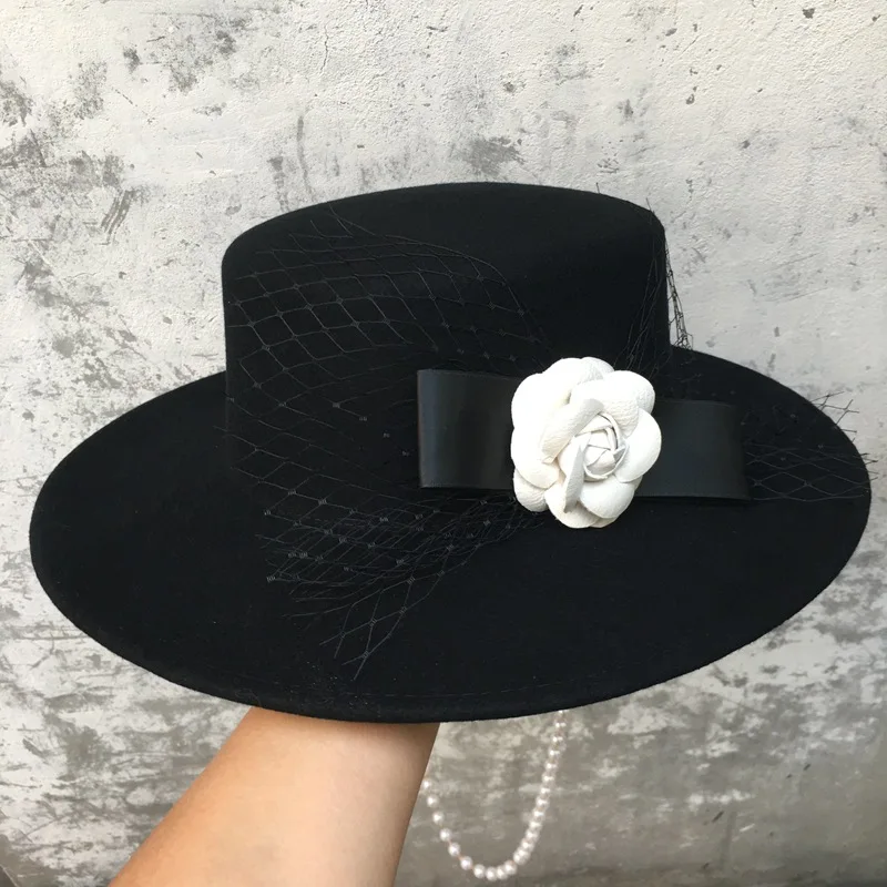 Chapéu Fedora de aba larga com pérolas para mulheres, Fascinator, véu, véu, parte superior plana, senhora, igreja, festa de casamento, pérolas, inverno