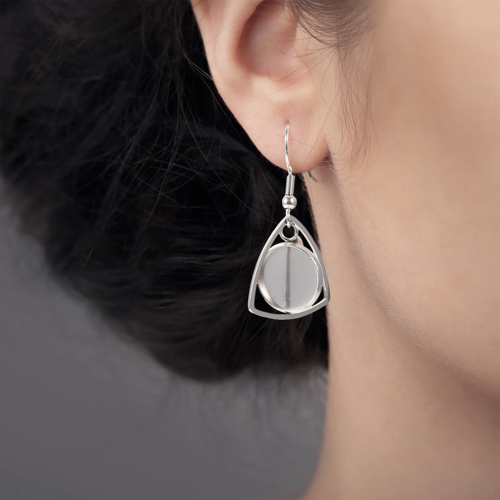 

20 Pcs Stainless Steel Ear Hook Earring Making Bezels Curls Trays for Accessories Jewelry Hooks
