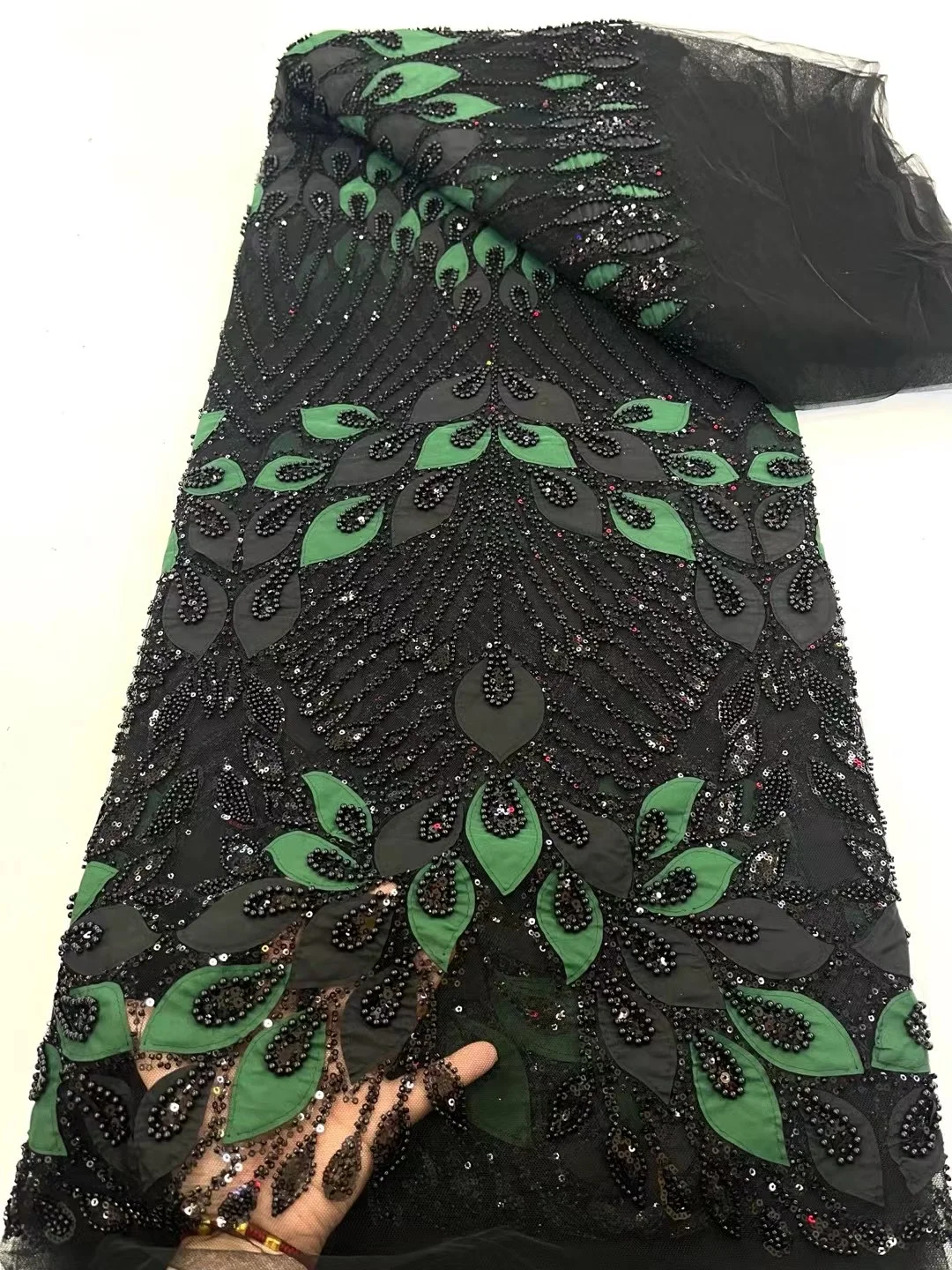 Afrikanischer französischer Perlen-Spitzenstoff 2024, hochwertige Spitze, bestickt, nigerianische 3D-Pailletten, Tüll-Spitze, 5 Yards zum Nähen, Partykleid
