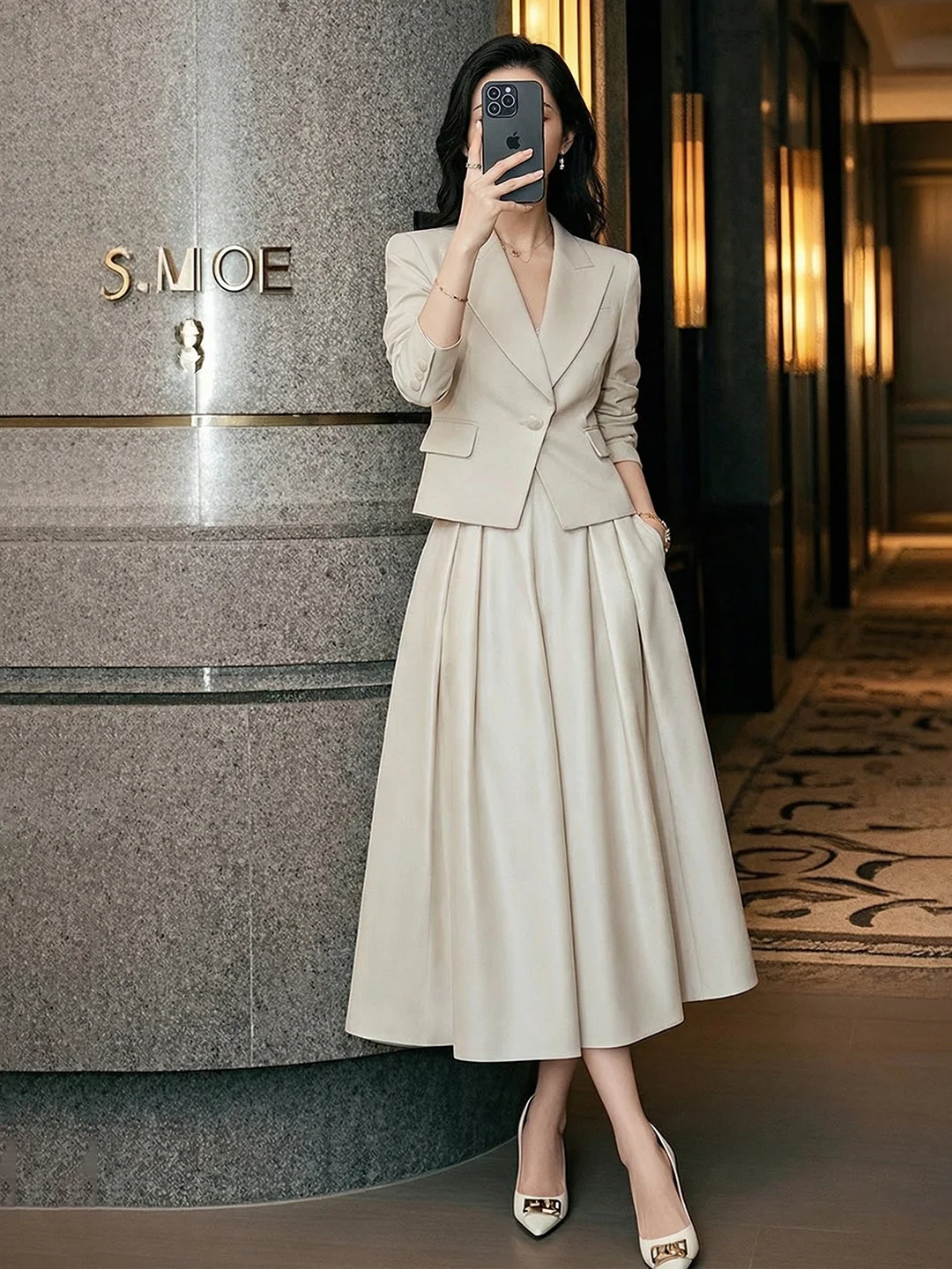 

Весенний женский костюм-двойка класса люкс 2026: юбка и пиджак для офиса, осенне-зимний, легкий, из полиэфирного волокна, для зрелых женщин