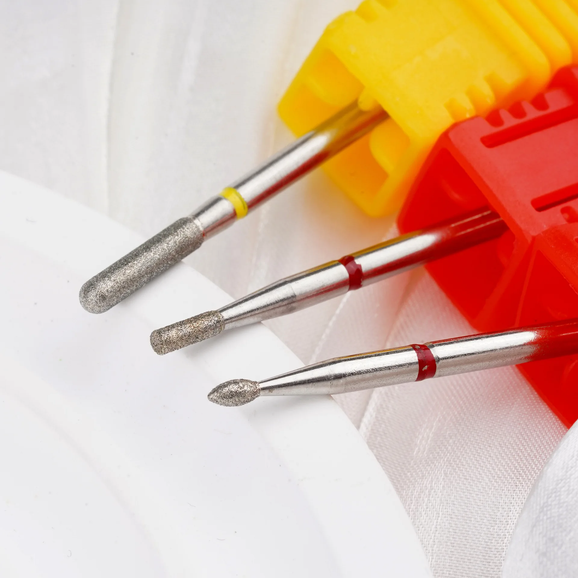 مجموعة رؤوس أظافر ماسية مكونة من 3 قطع أدوات تلميع الأظافر، لقمة ثقب أظافر ماسية رفيعة جدًا ومزيل باديكير لجل الأكريليك #3