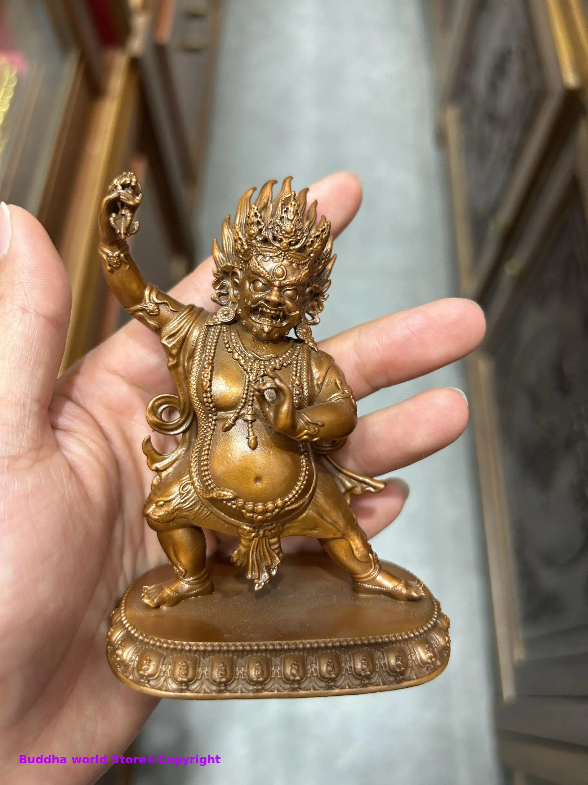 Strength compassion wisdom Buddha Vajrapani statue Exquisite copper carving Vajradhara Buddhist altar tibetan family worship