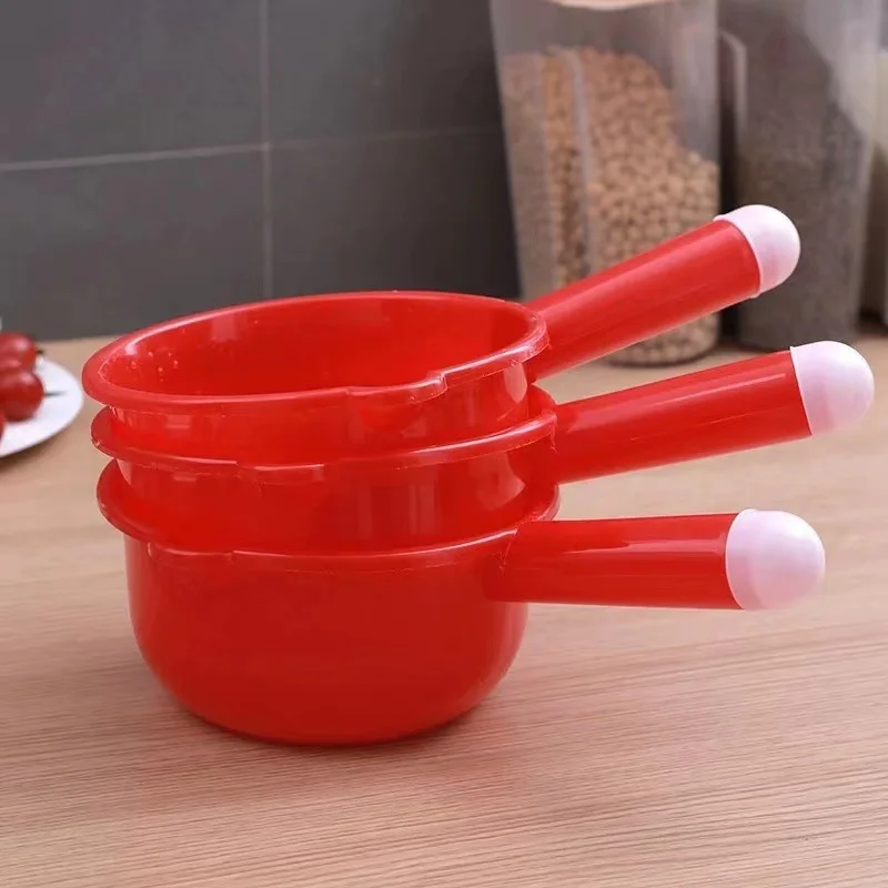Plastic large water ladle for watering flowers, industrial water scoop, shatter-resistant, pack of 10