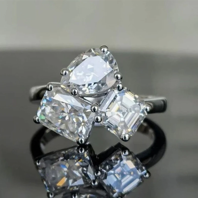 Huitan Novel Geometric Rings for Women Shiny Three Shape Cubic Zirconia Finger Rings Graceful Stylish Temperament Party Jewelry