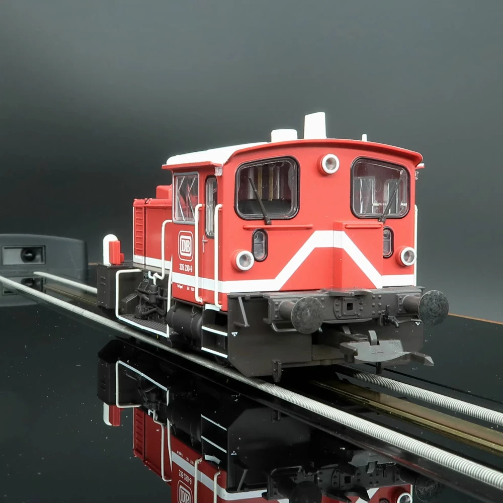 ROCO HO Scale Toy Train 7310030 335 Type Diesel Locomotive with