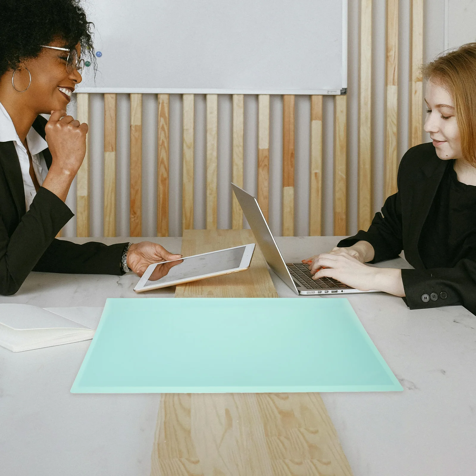 

A3 Document Storage Folder With Multiple Pockets For Files Bills Checks Artwork Portable File Organizer For Office School Use