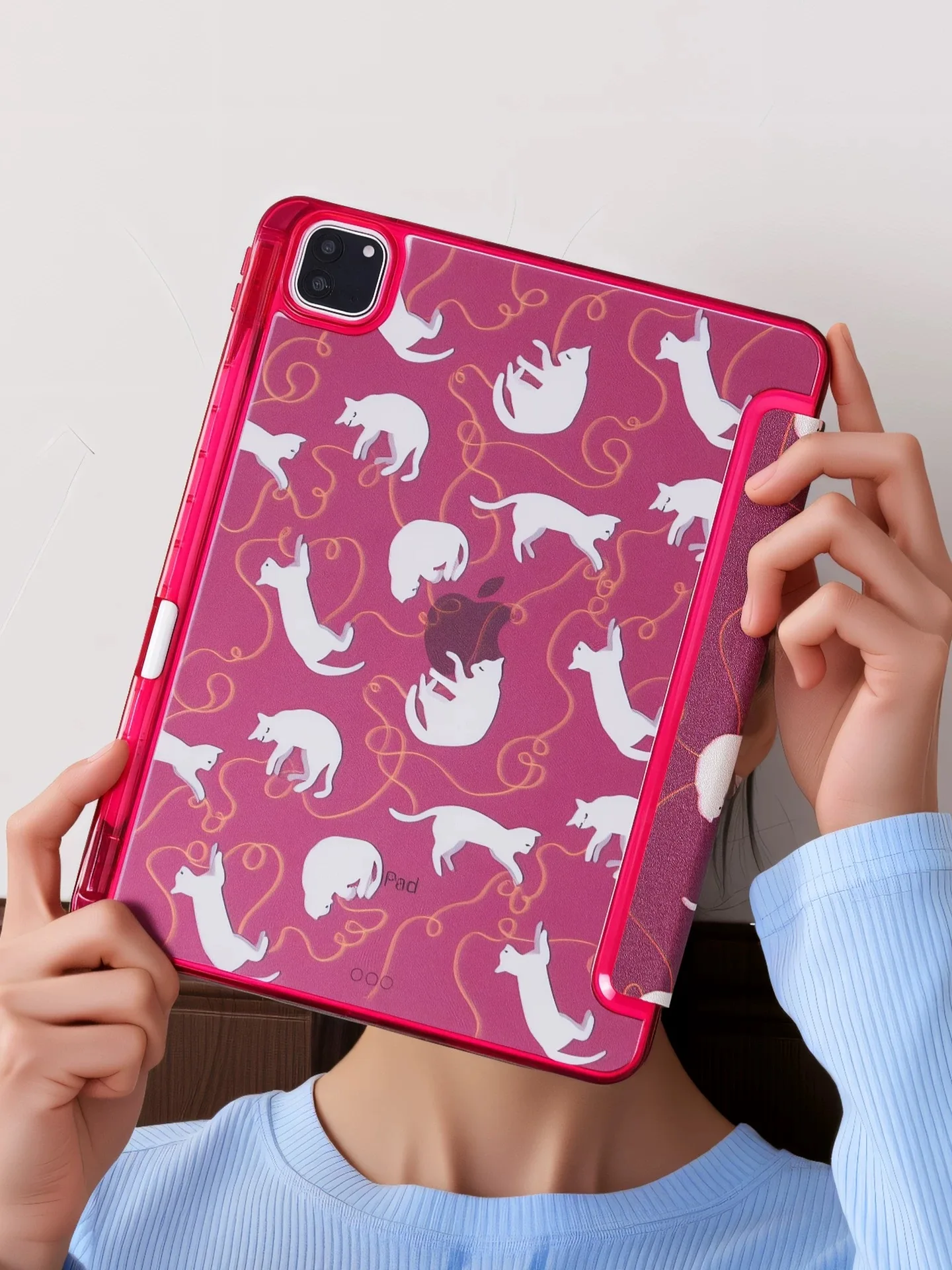 White cat-shaped tablet case, suitable for iPad, Y+ three-fold acrylic material