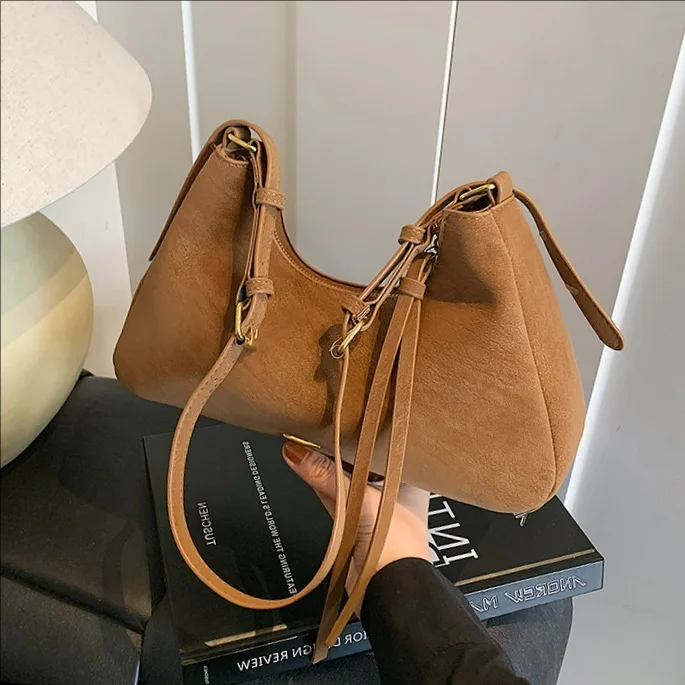 

2025 Winter Color Block Shoulder Bag, Luxe Crossbody Purse for Women, Textured Day to Night Tote, Minimalist Sling Bag, Fashion