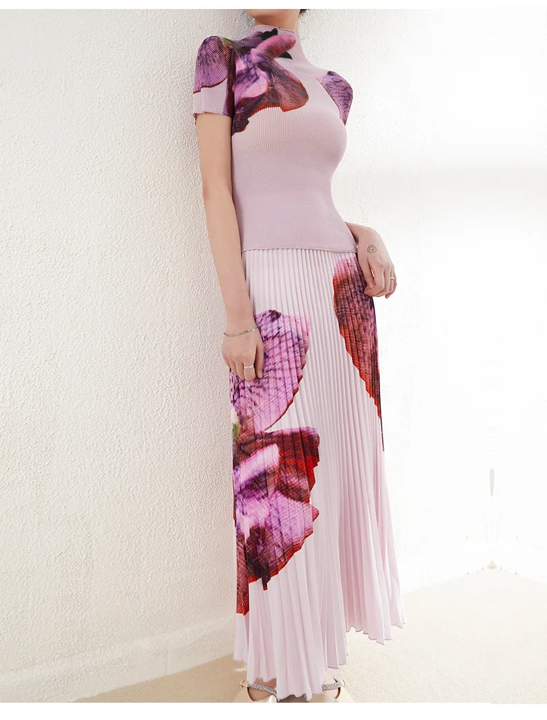 

Pleated 2026 Spring/Summer Miyake New Style Stylish Top Set, Fashionable Slimming Two-Piece Skirt