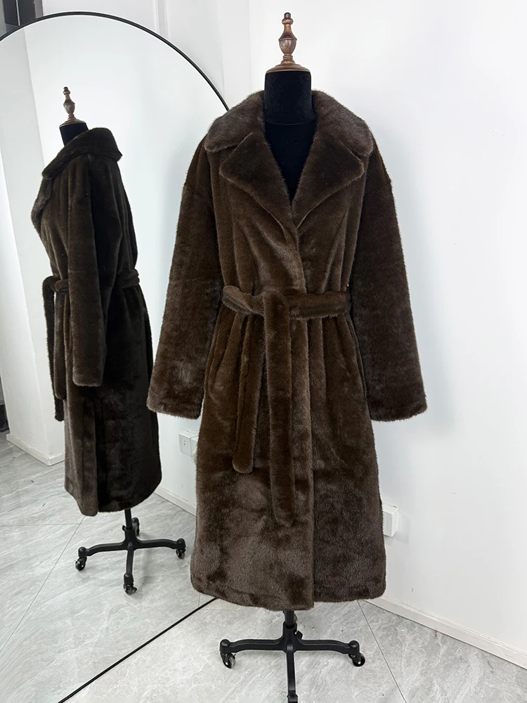 トルノバ レトロ フェイクファー ロングコート レディース レースアップ 厚手ジャケット 2025 秋冬 ふわふわ プラッシュ 暖かい ラペル ヴィンテージ アウター