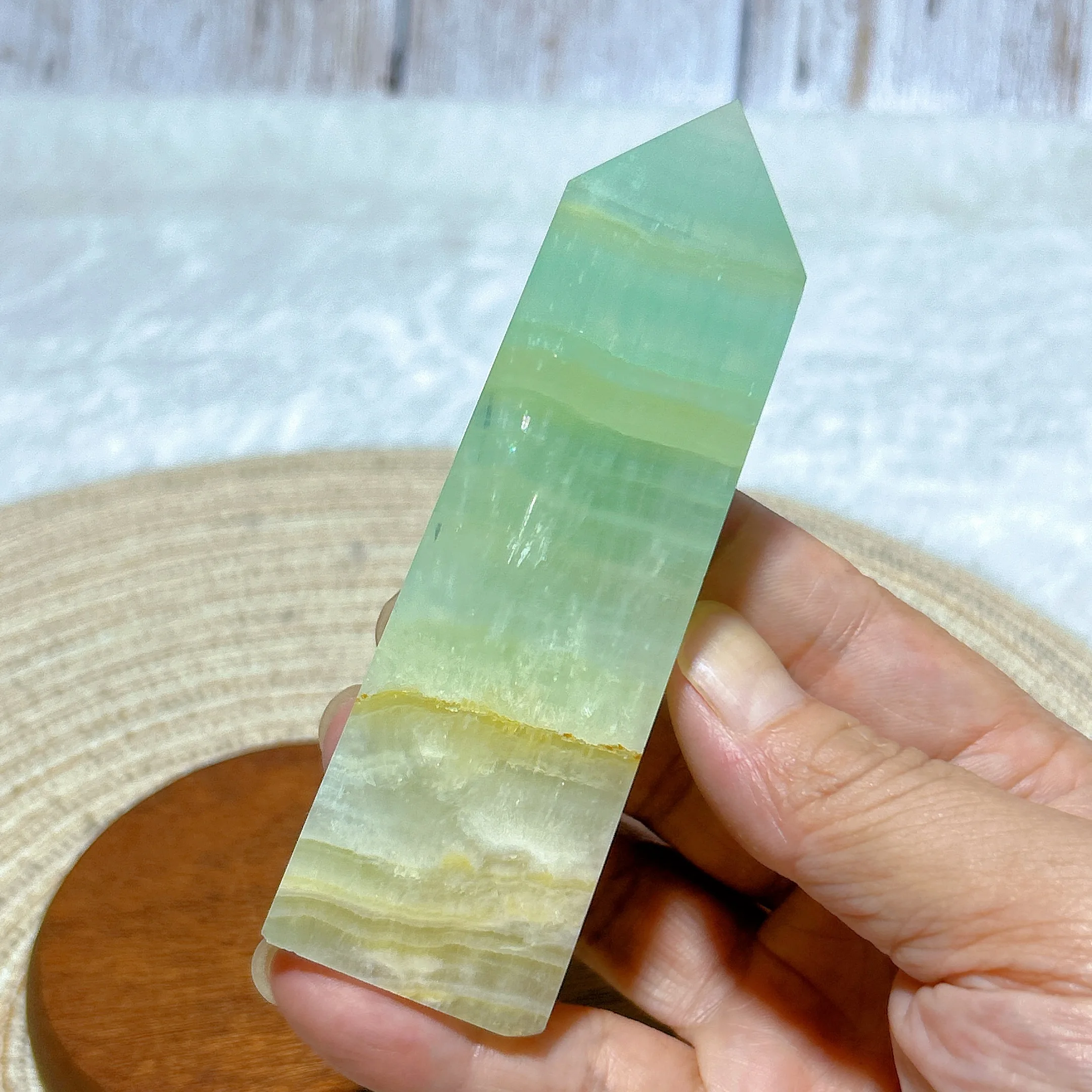 Natural Crystal Caribbean Tower Healing High Quality Gemstones Reiki Mineral Energy Home Decorations Room Decor Gift