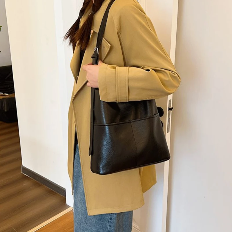 Leather Shoulder Bags Women Vintage Tote Bag Korean Fashion Elegant Luxury High Street Commuter Famous Lady All-match Handbags