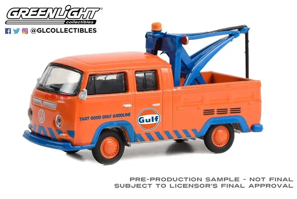 1:64 1970 Camioncino Volkswagen a doppia cabina con gancio - Gulf Oil premium Gulf benzina Collezione di modelli di auto