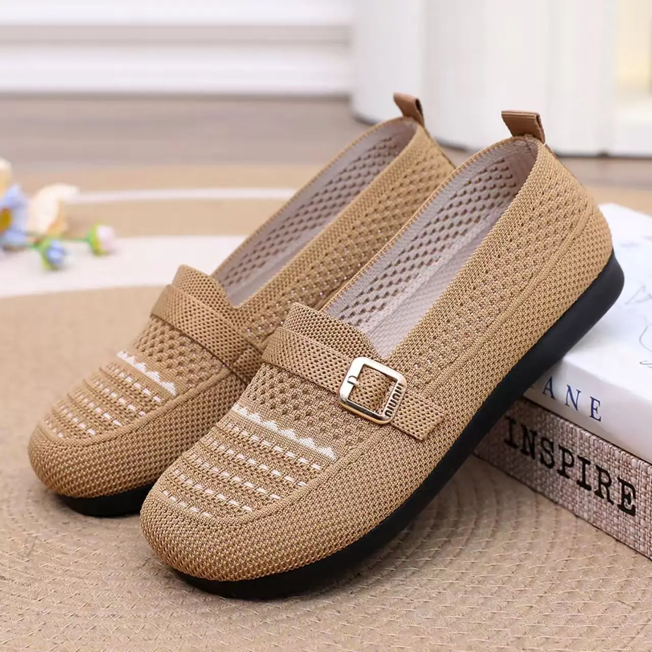 

Middle Aged And Elderly Women Flat sole Mesh shoes Spring Summer New Soft sole Shallow Slip On Breathable Casual Nude Shoes