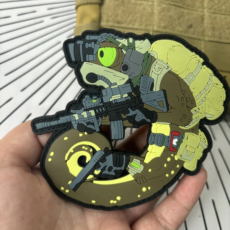 Chameleon Tactical Patch PVC Combat Hook&Loop Patches Military Chameleon Legion Morale Badge Backpack Armband Stickers