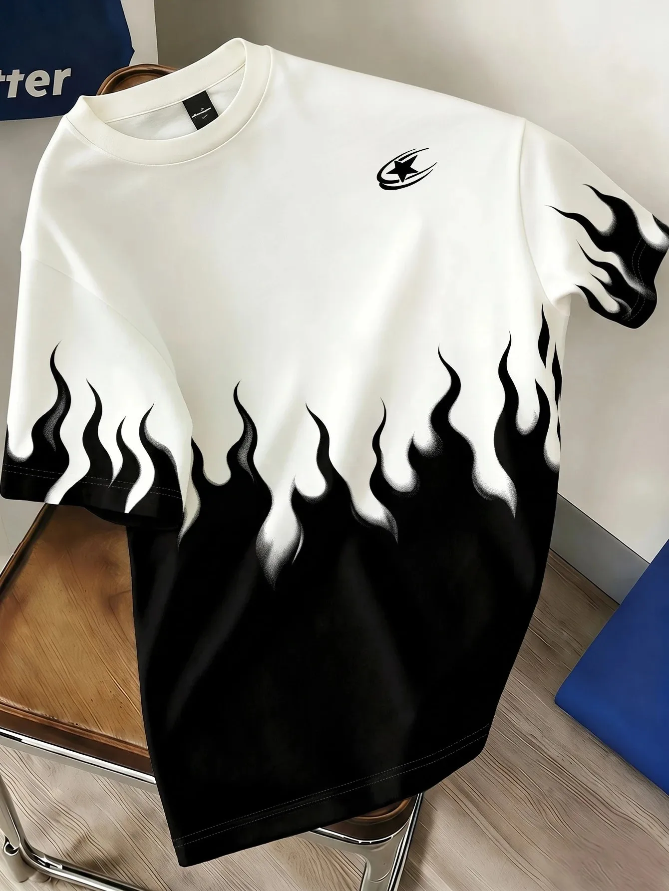 Summer Men's Round-neck T-shirt with 3D Print Colorful Design Breathable Lightweight Casual and Fashionable Streetwear Clothing