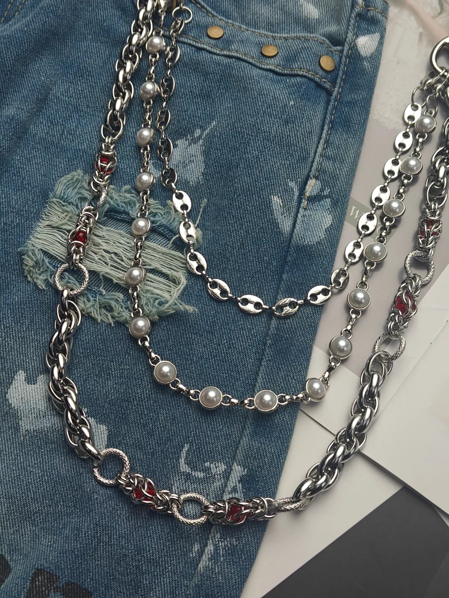 Y2K Gothic Dreischichtige Hosenkette, Edelstahl Perle Roter Strass, Unisex Geldbörsenkette Süßes Cooles Street-Accessoire – Detail 8