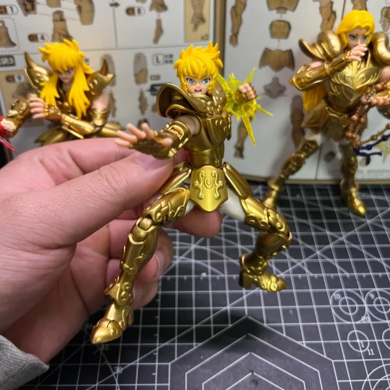 مجموعة شخصيات الحركة الجديدة من Blokees Saint Seiya-Cygnus Hyoga Aquarius Camus Aiolos Mu Aiolia Milo Champion Class Toy Assembly Model