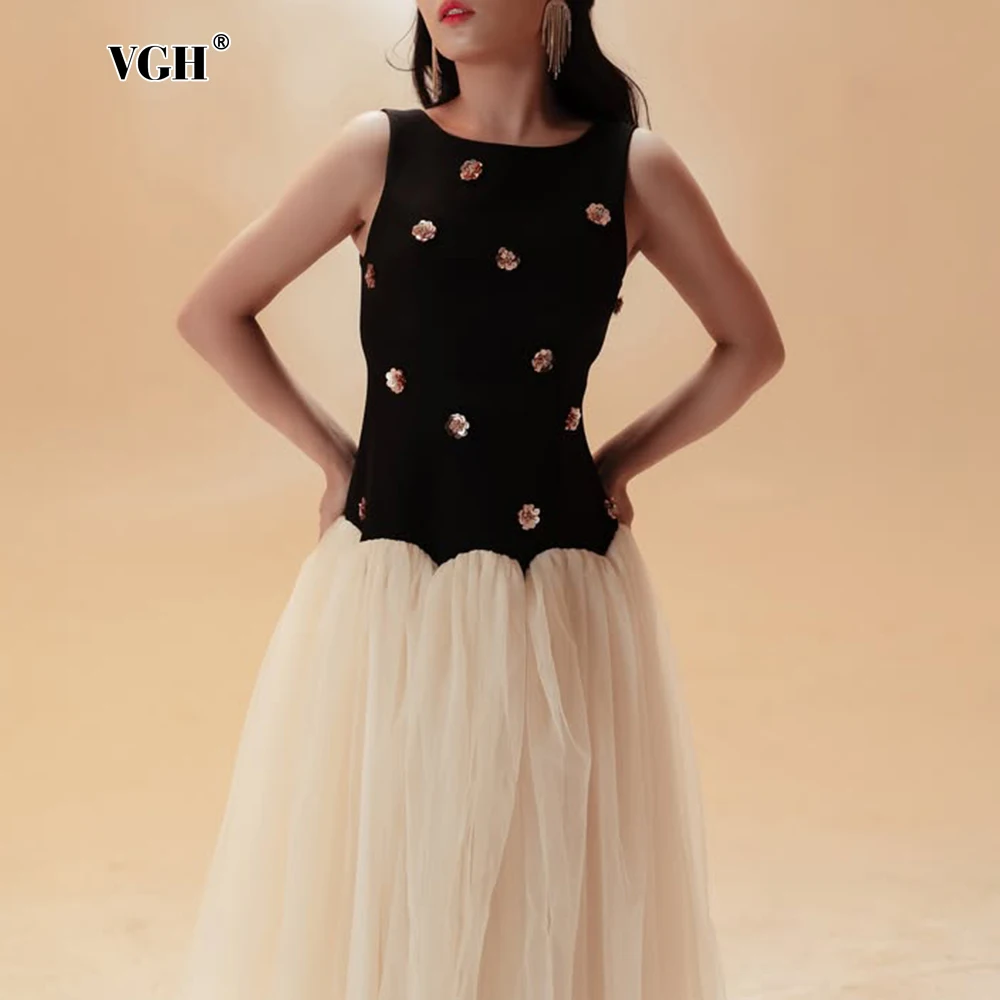 

VGH Designer Spliced Appliques Slimming Dresses For Women Round Neck Sleeveless High Waist Temperament Dress Female Fashion New