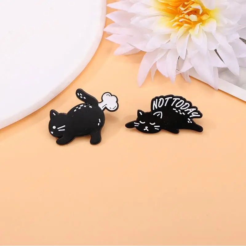 Cute Cartoon Black Cat Enamel Brooch Creative Animal Funny Alloy Lapel Pin Badge Backpack Clothing Hat Accessories