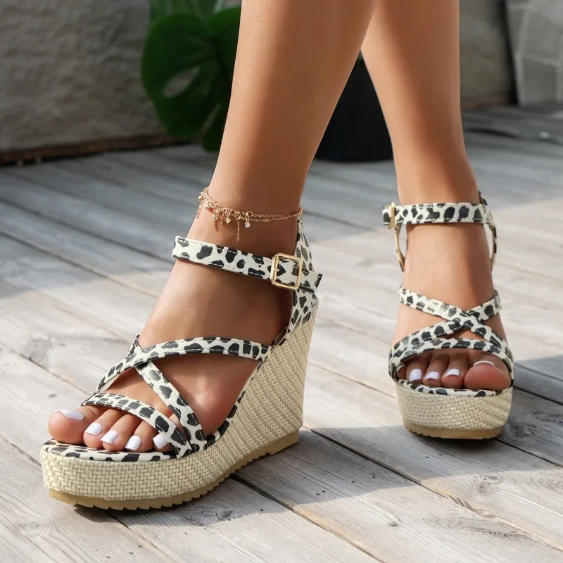 2024 Hot Sale Women's Shoes Buckle Strap Women's Sandals Fashion Leopard Print Dress Sandals Women New Peep Toe Wedge Sandals