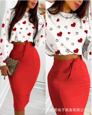 2026年新作 おしゃれでエレガントな長袖ラウンドネックトップス セクシーなタイトスカート プリント入りコントラストカラー カジュアルセット -2ピースセット