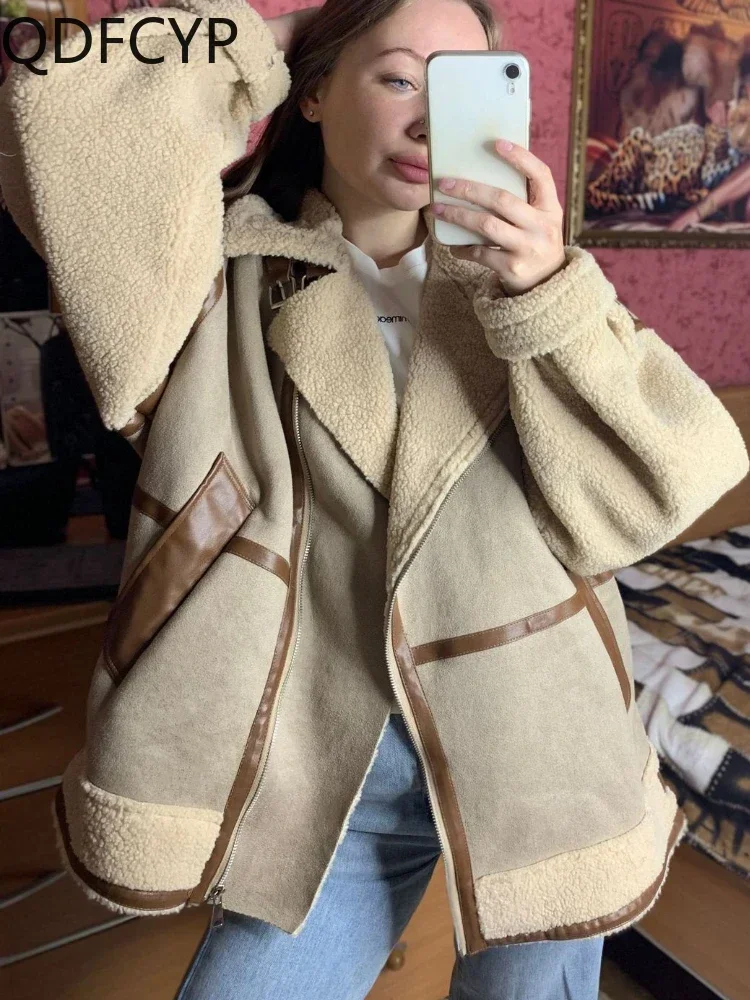 Women\'s Coat 2024 Autumn Winter New Fashion Polo Collar Lamb Wool Pockets Patchwork Tops Simple Versatile Zipper Jacket Female