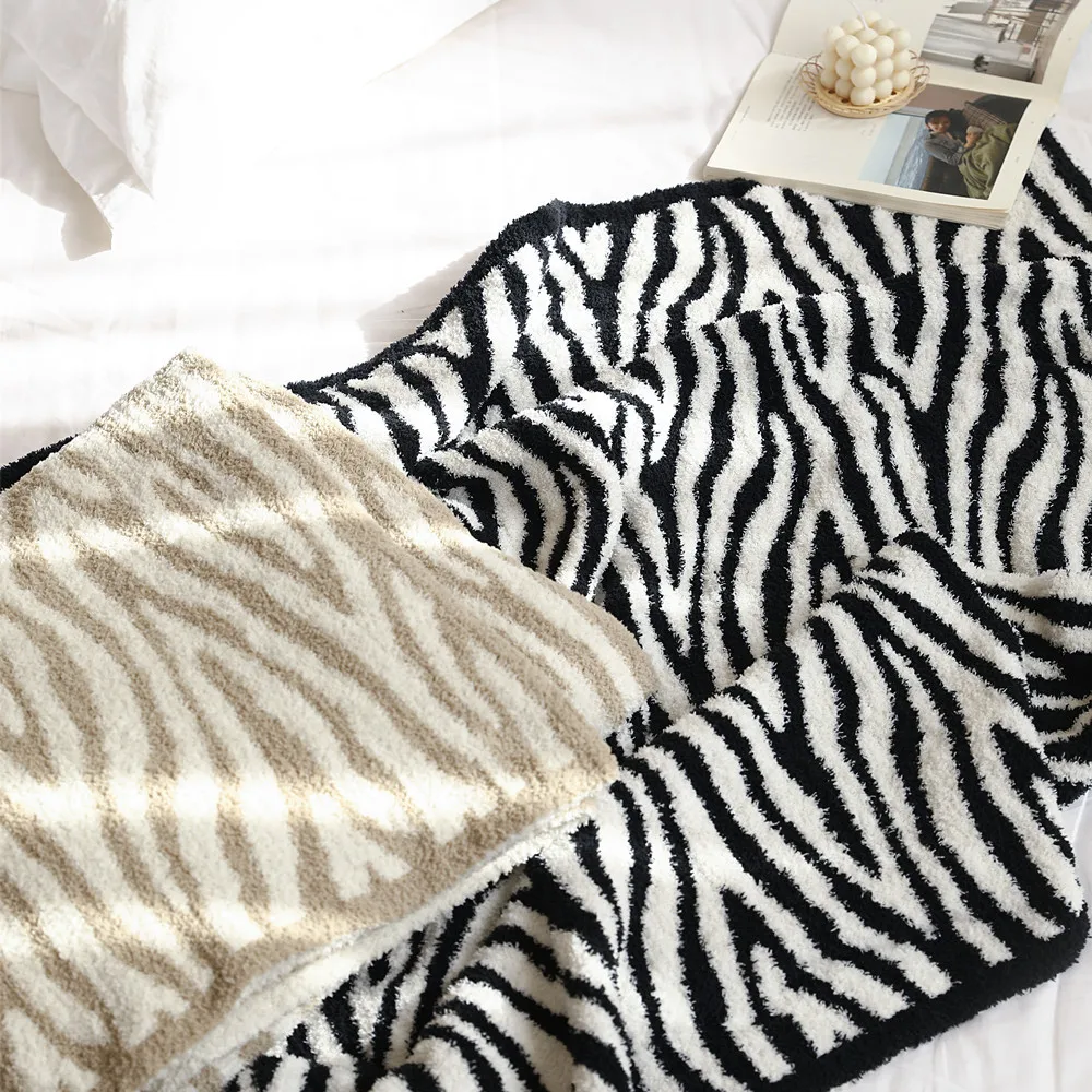 Winter Zebra-Stripe Blanket Bedspreads 130x170cm Warm Decoration Sofa Bedding Cover Multifunctional Blankets Plush Plush Blanket