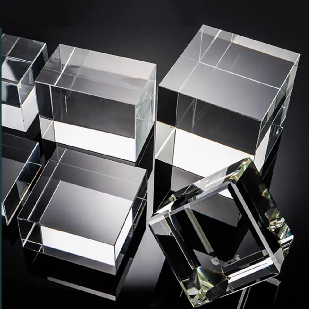 

Solid Jewelry Display Riser Stands Polished Stereoscopic Acrylic Cube Display Stand Block Transparent Thickness