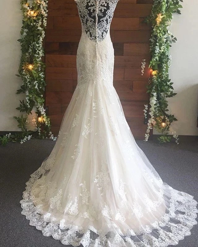 IRIDESCENT Illusion White Lace Appliques Mermaid Wedding Dresses Formal Robe De Mariee Court Train Boho Bride Zipper Back