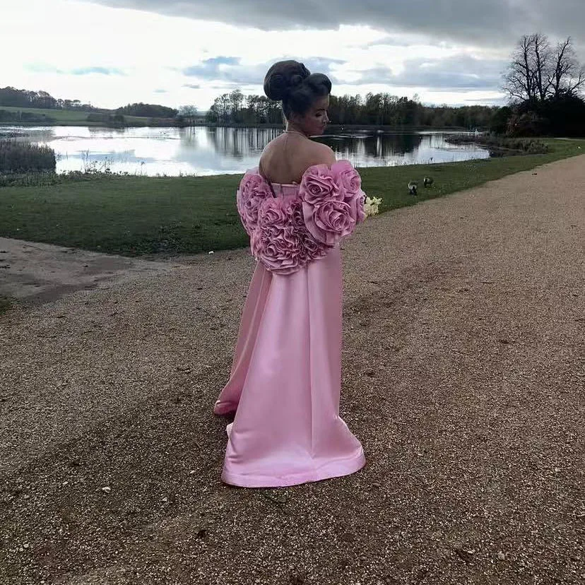 2 Pieces Women Dresses with Robe Special Design Floral Sleeve Prom Gowns Floral Pleated Pink Party Dress Satin Floor Length