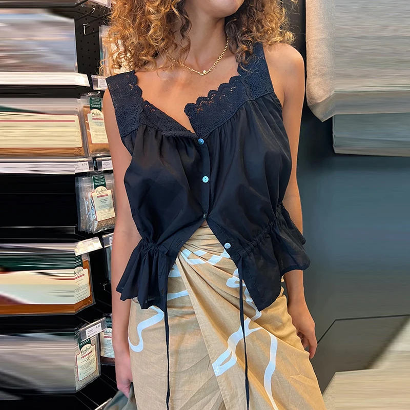 

Fashion O-neck Tie-Up Button Vest & Short Pant Set Women Casual Sleeveless Solid Loose Outfits Elegant Edge Patchwork 2Pc Suits