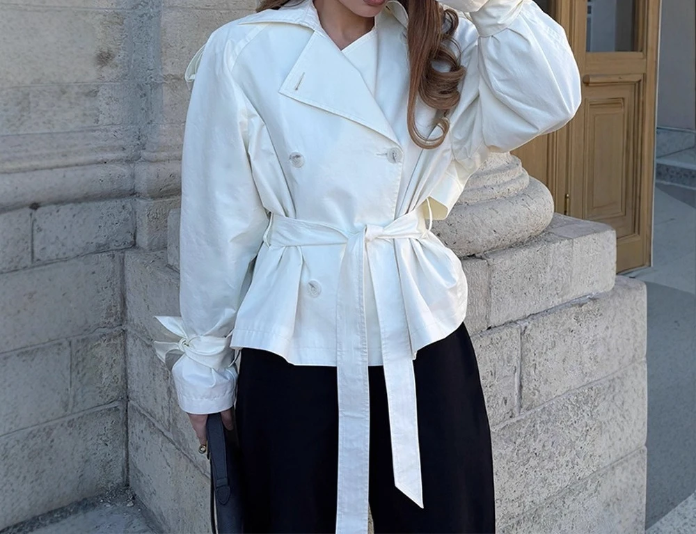 

French Vintage Suit Collar Solid Color Loose Casual Long Sleeve Short Lace-up Trench Coat 2025