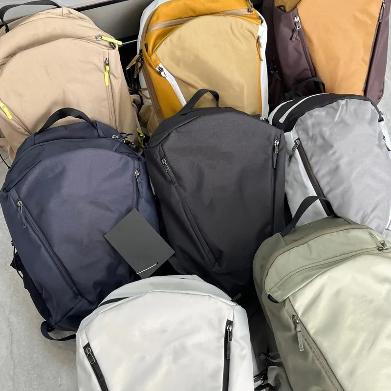 2026 New 26l Outdoor Sports Leisure Hiking Fitness Commuting Backpack Lightweight Waterproof Large Capacity Computer Backpack