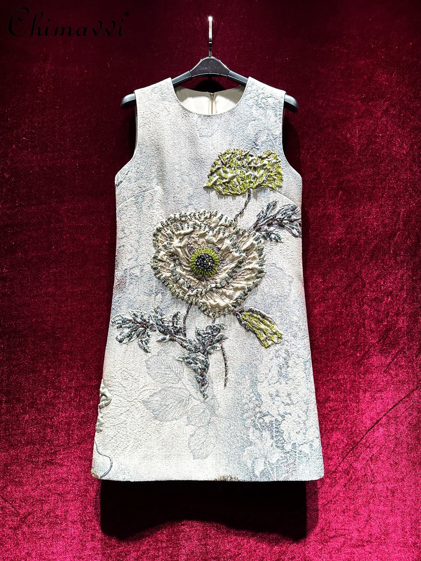 

High-End Heavy Beading 3D Embossed Jacquard A-Line Dress Autumn New Fashion Round Neck Sleeveless Slim Fit Elegant Retro Dress