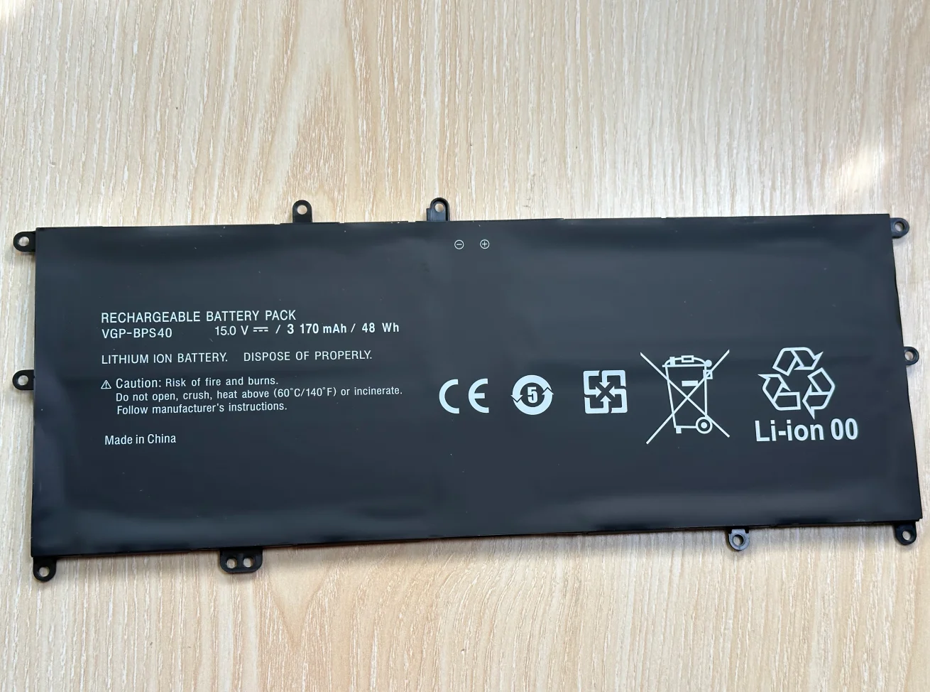 VGP-BPS40 Laptop Battery For SONY Vaio Flip 14A SVF14N SVF 15A SVF15N17CXB VGP-BPS40 15V 3170mAh