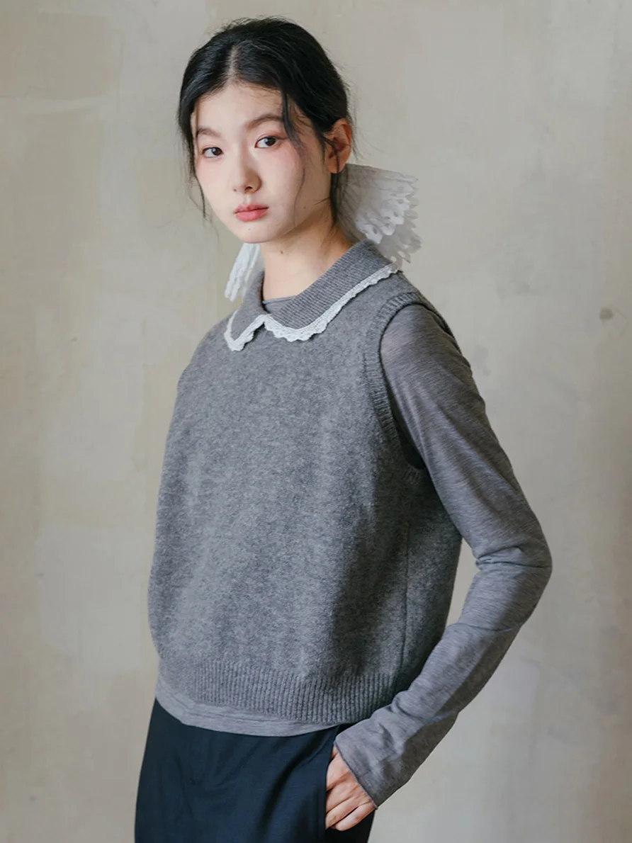 

ay Lace Wool Knitted Vest Bluwhite Turn-down Collar Doll Collar Embroidered Knitwear round Ne No-button Pure Color