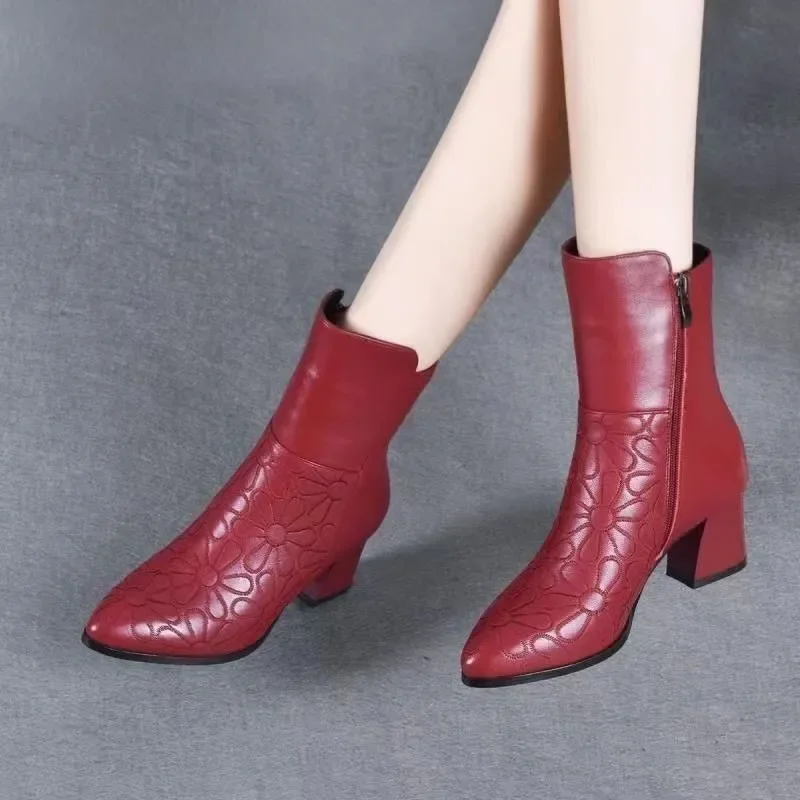 

Winter Pointed Toe Ladies Booties Female Autumn Zip PU Leather Shoes Brown Fashion 6cm High Square Heels Women Ankle Boots