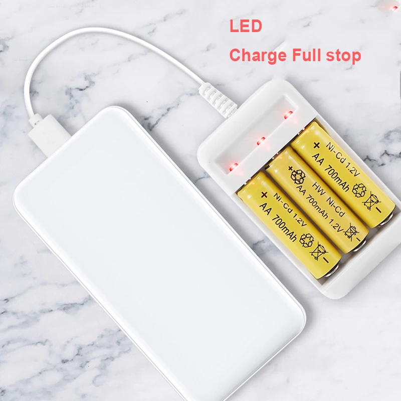 4 Solts Battery Charger Adapter USB Plug Battery Charger For Universal AA/AAA rechargeable Batteries Power Accessories