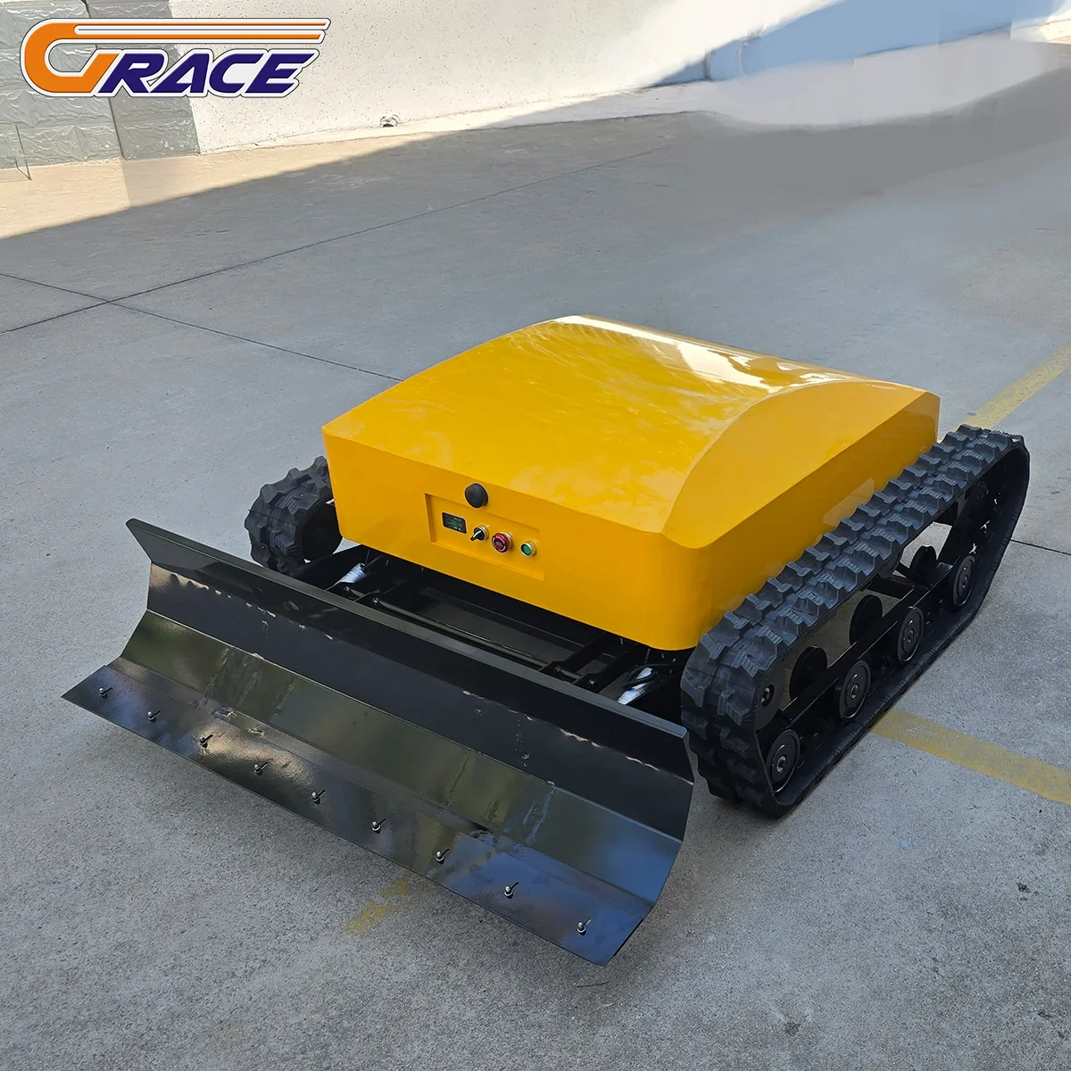 Doorstep Delivery CE EPA Approved Powerful Electric Engine Remote Control Crawler Lawn Mower For Grass Cutting