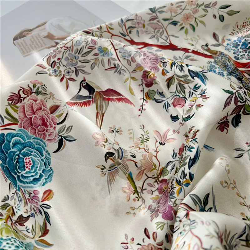 New Mulberry Silk Scarf Women Hand-Rolled edges Bandanas Top Accessories Square Head Neck Shawls Spring Decoration 90cm