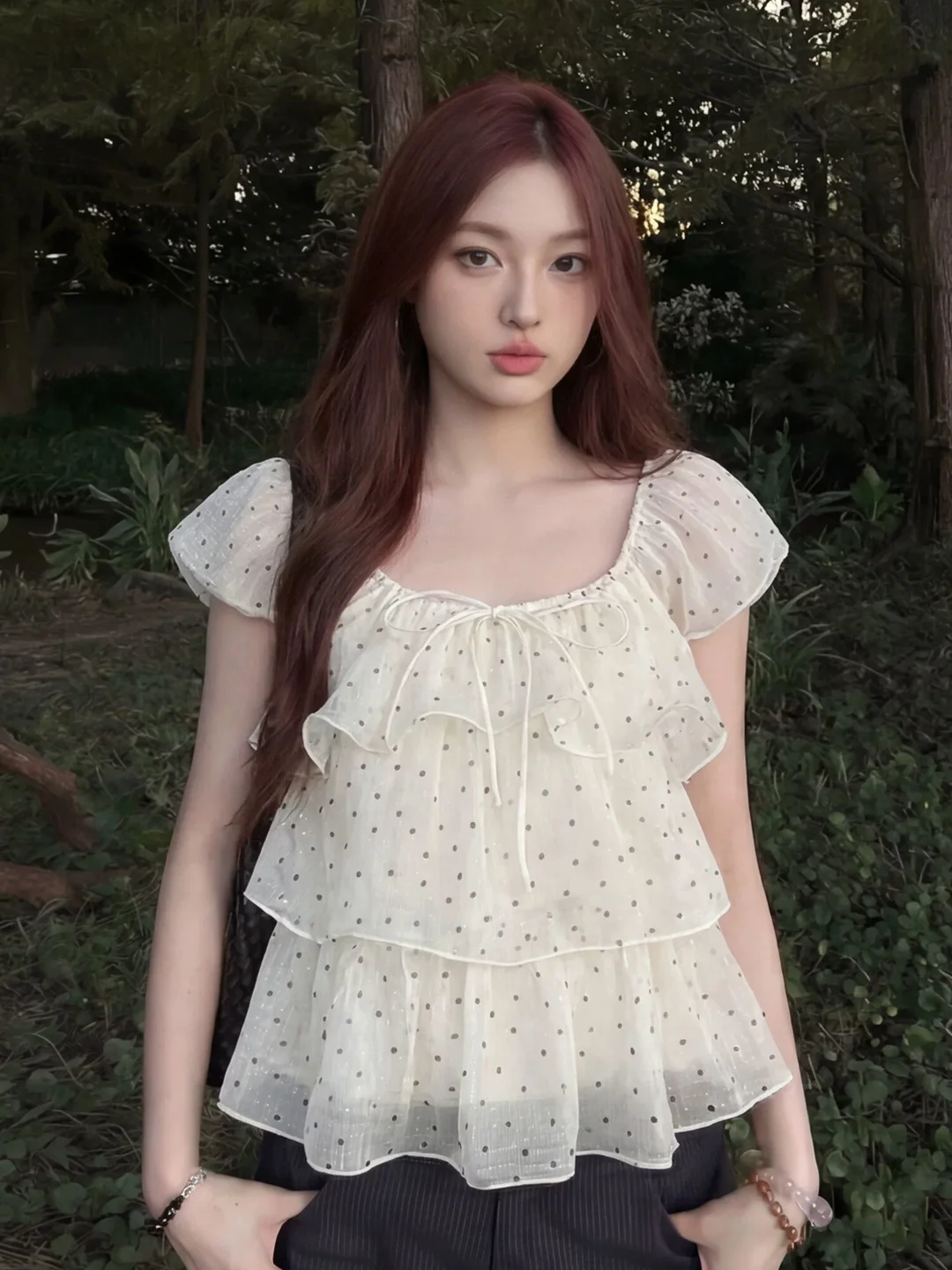 

Sweet Style Polka Dot Bow Tie Short Sleeve Women's Shirt Summer Design Sensation Lace Hem Skirt Loose Fit Breathable Cotton